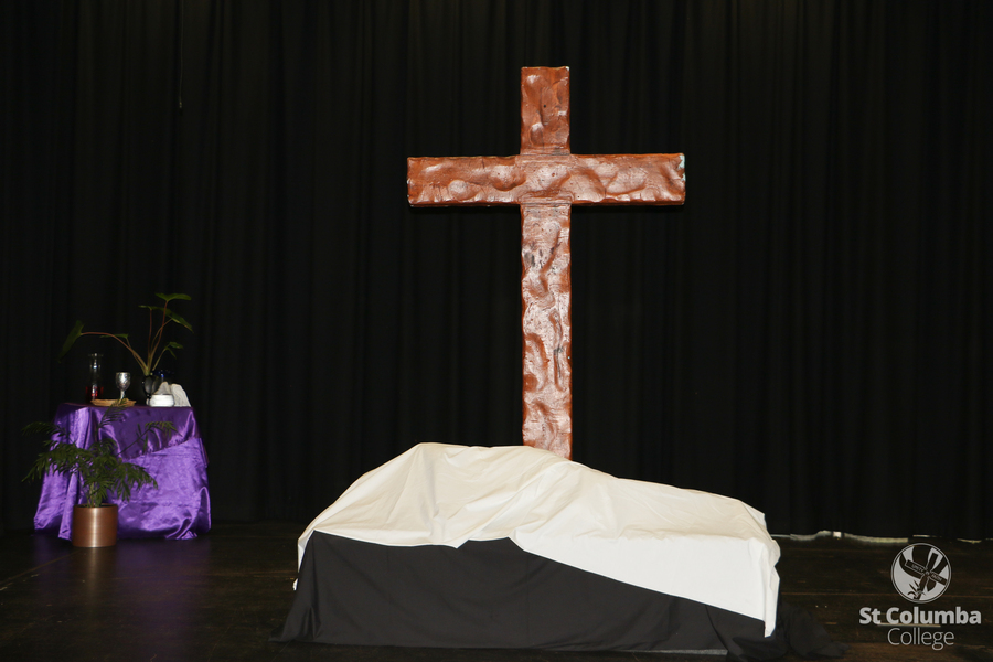 JS Good Friday Liturgy Rehearsal WM-17