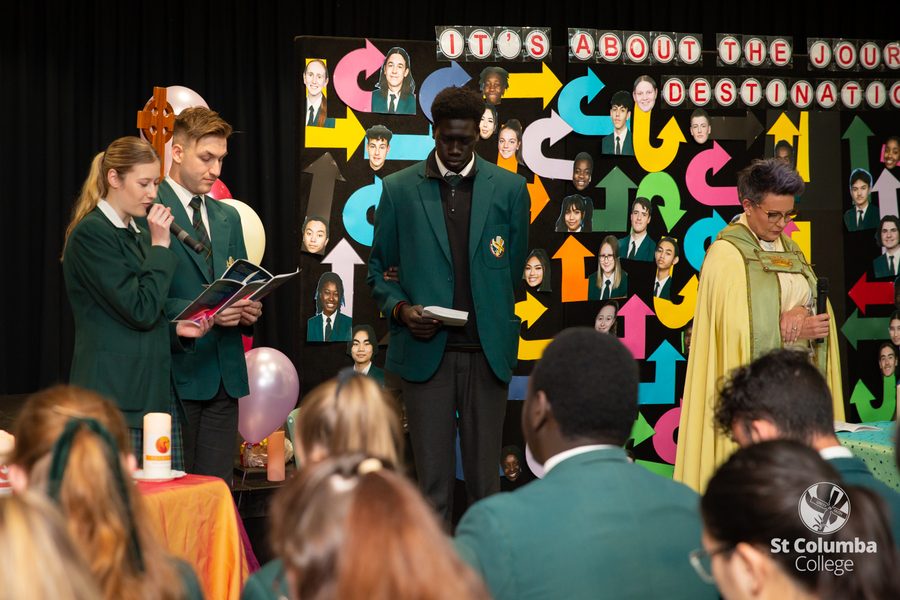 Year12GraduationLiturgy_WM_005