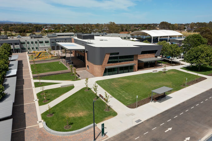 St Columba College Middle School Drone from President Ave