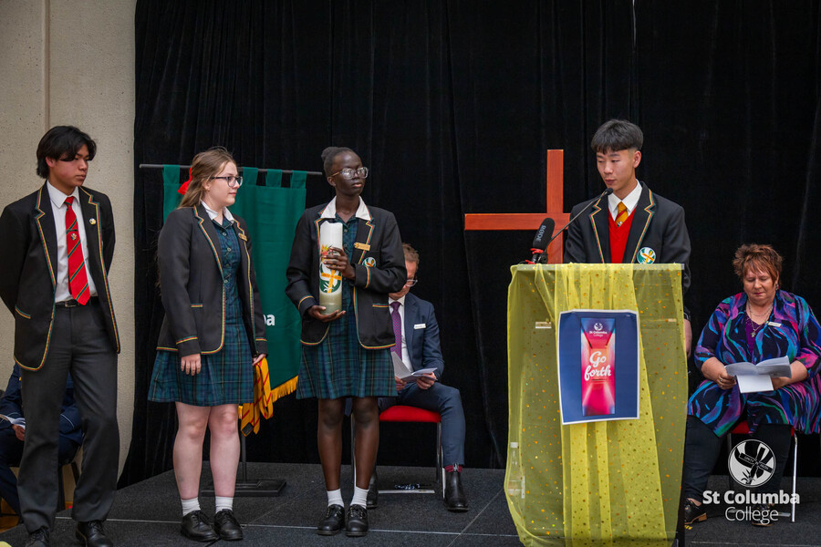 5.Year12_FarewellAssembly_edits_WM_039